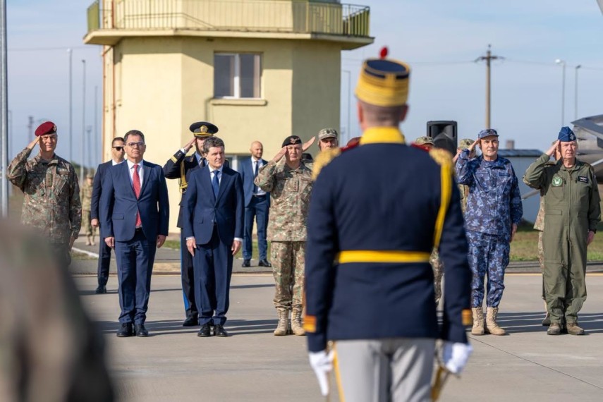 foto nicusor dan de ziua armatei romaniei vom actiona ferm pentru a neutraliza orice amenintare la granitele foto nicusor dan de ziua armatei romaniei vom actiona ferm pentru a neutraliza orice amenintare la granitele