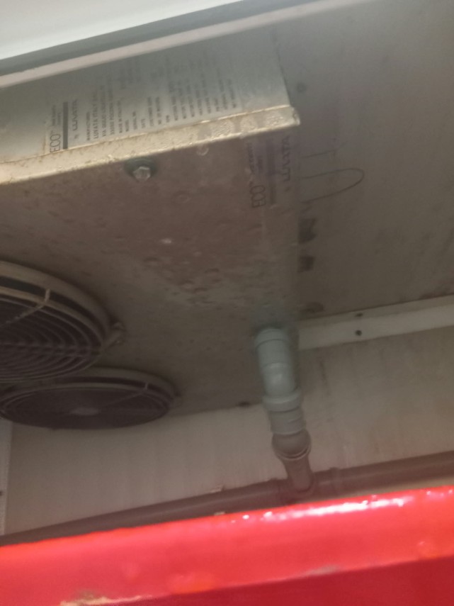 foto video amenzi de peste 1 24 milioane de lei aplicate de cjpc constanta un fast food inchis temporar foto video amenzi de peste 1 24 milioane de lei aplicate de cjpc constanta un fast food inchis temporar