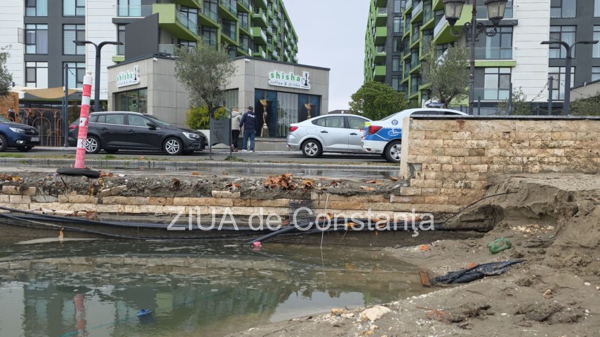 foto video imagini de la malul marii plaja din mamaia nord inundata dupa ploile torentiale din constanta foto video imagini de la malul marii plaja din mamaia nord inundata dupa ploile torentiale din constanta
