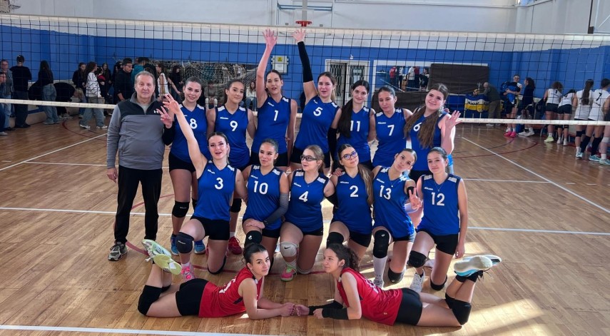 volei fetele de la cs laguna bp hasdeu constanta pe locul doi dupa primul turneu din campionatul national volei fetele de la cs laguna bp hasdeu constanta pe locul doi dupa primul turneu din campionatul national