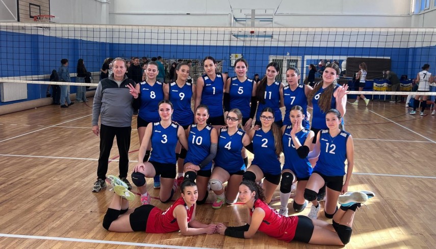 volei fetele de la cs laguna bp hasdeu constanta pe locul doi dupa primul turneu din campionatul national volei fetele de la cs laguna bp hasdeu constanta pe locul doi dupa primul turneu din campionatul national