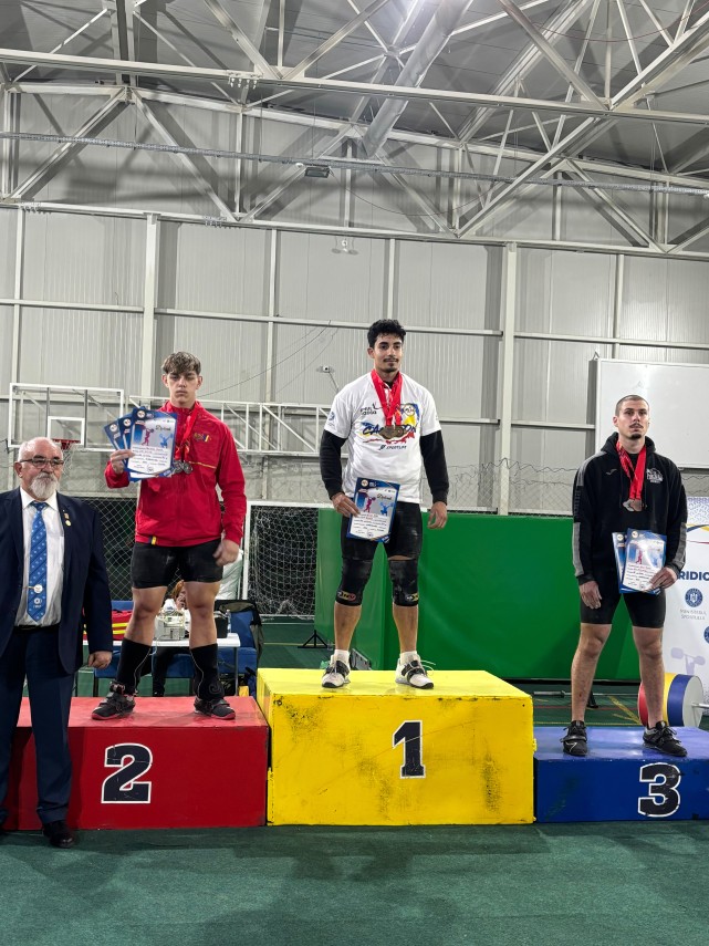 lps nicolae rotaru constanta halterofilii florin bulgaru si david manea pe podium la nationalele de tineret lps nicolae rotaru constanta halterofilii florin bulgaru si david manea pe podium la nationalele de tineret