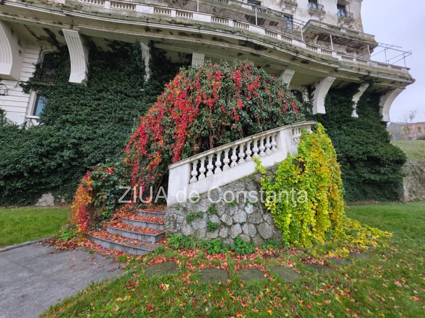 foto video fotoreportaj hotelul palace din constanta bijuteria arhitecturala intre maretia de altadata foto video fotoreportaj hotelul palace din constanta bijuteria arhitecturala intre maretia de altadata